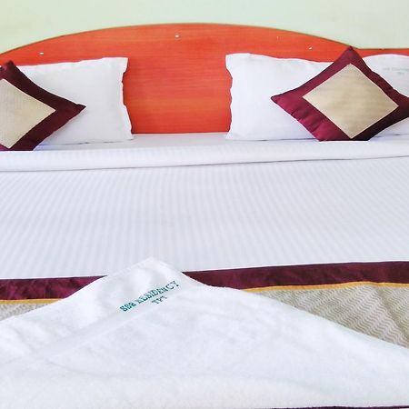 Ssb Residency Hotel Tirupati Kültér fotó