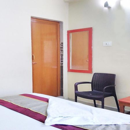 Ssb Residency Hotel Tirupati Kültér fotó
