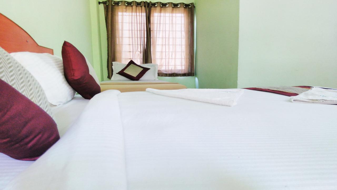 Ssb Residency Hotel Tirupati Kültér fotó
